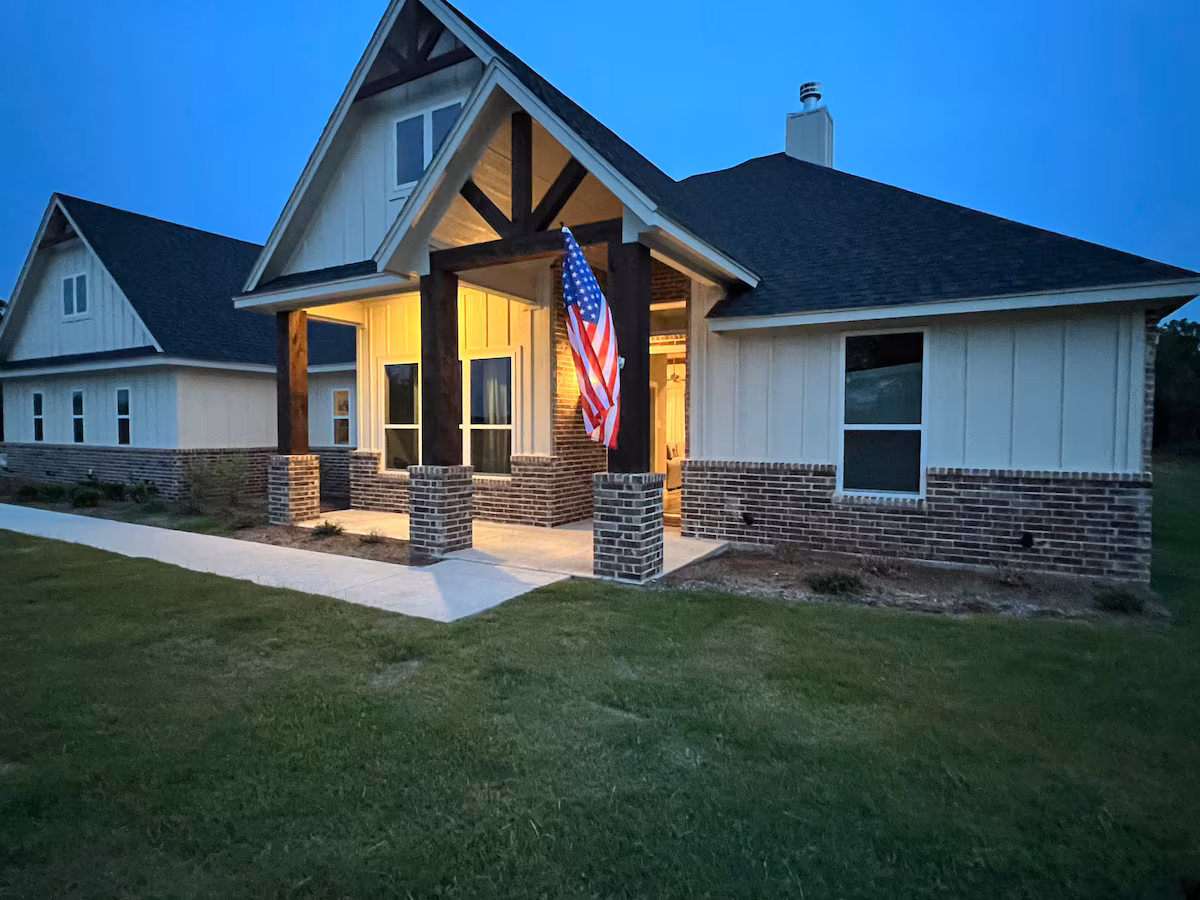 The Lone Star Estate