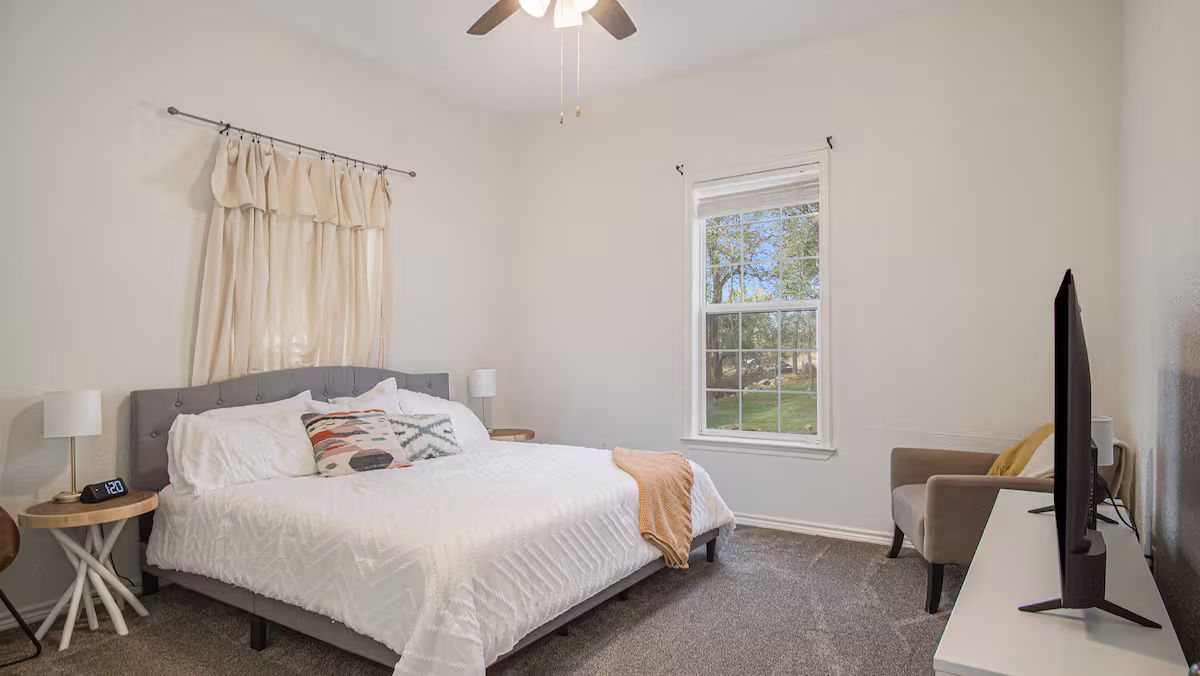 Downtown Mineral Wells Home